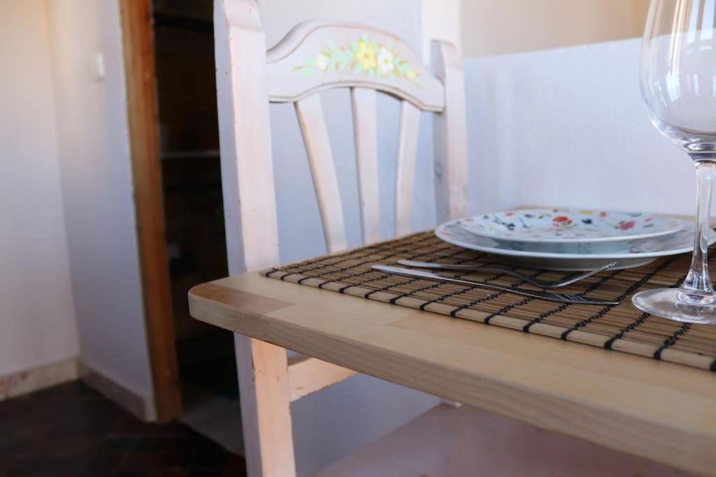 Private Apartment - The Lover'S Nest - Apt Privado Гранада Екстериор снимка