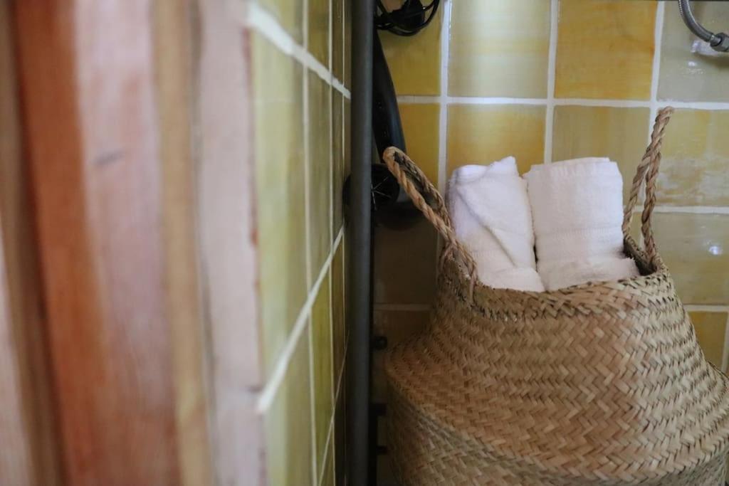 Private Apartment - The Lover'S Nest - Apt Privado Гранада Екстериор снимка
